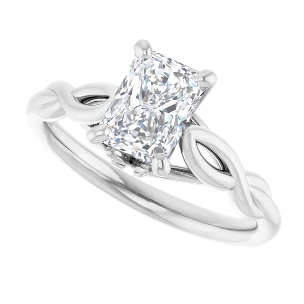 Pelo With 5.04 Carat Radiant Shape Natural Diamond (Certificate No: 2215949600)