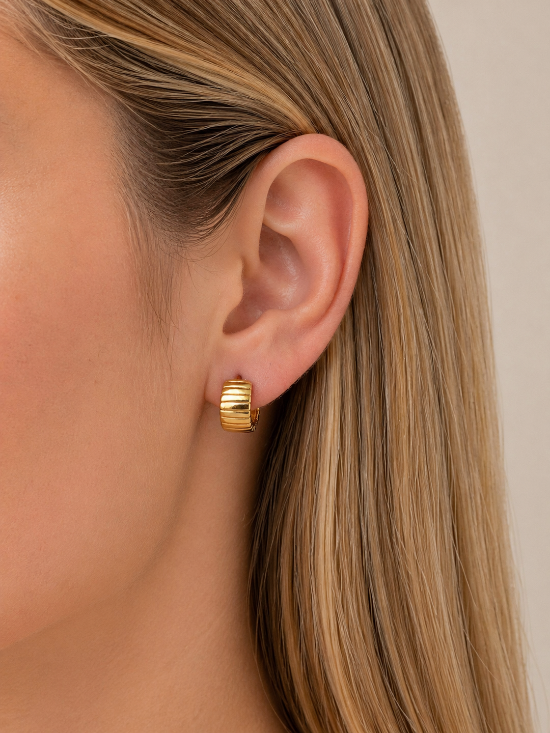 Sculptura Cuff Hoops