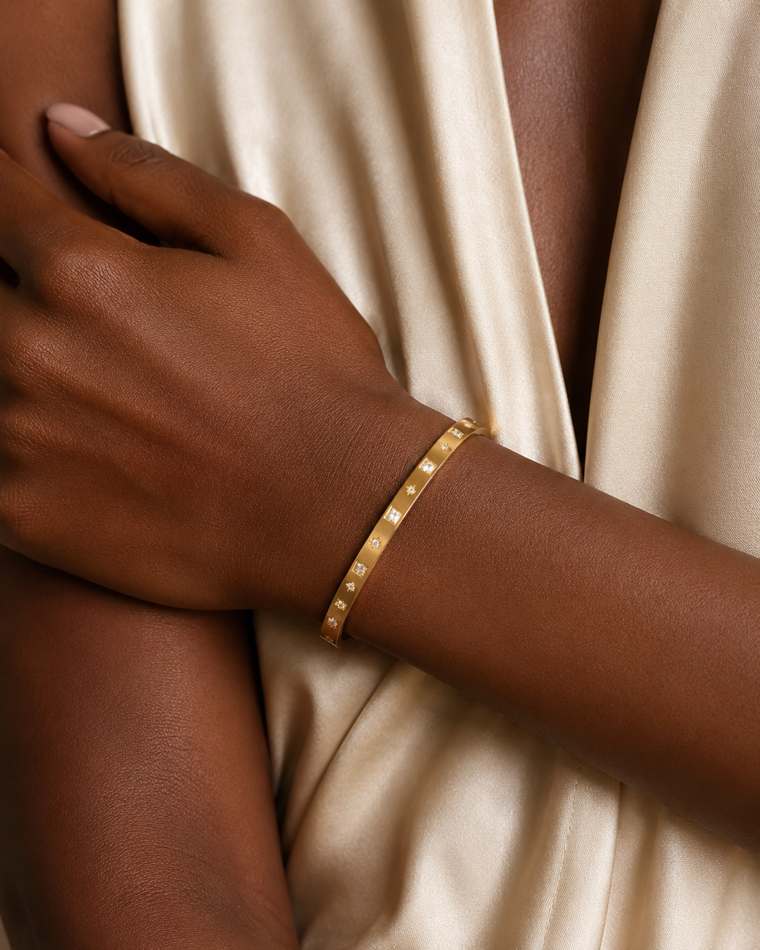 Stella Bangle